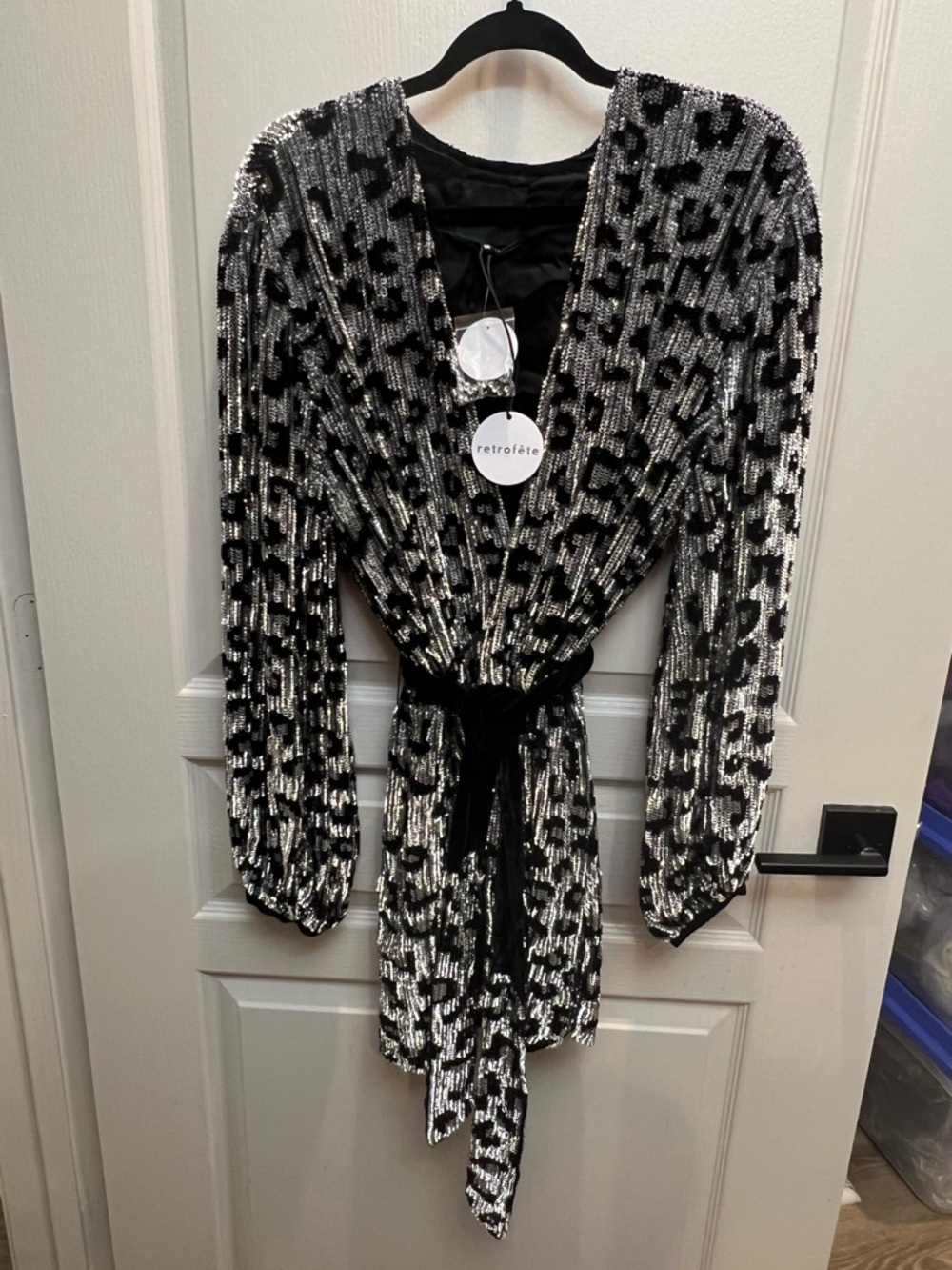 Retrofête Gabrielle Sequin Leopard Wrap Mini Dress M NWT - Picture 2 of 8